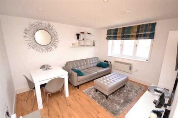 2 Bedroom Apartment
